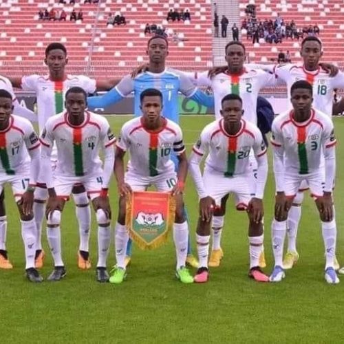 Le Burkina Faso U-17, Porté Par l’Hymne de Dj Domi et Aicha Trembler, S’Empare du Mondial en Style
